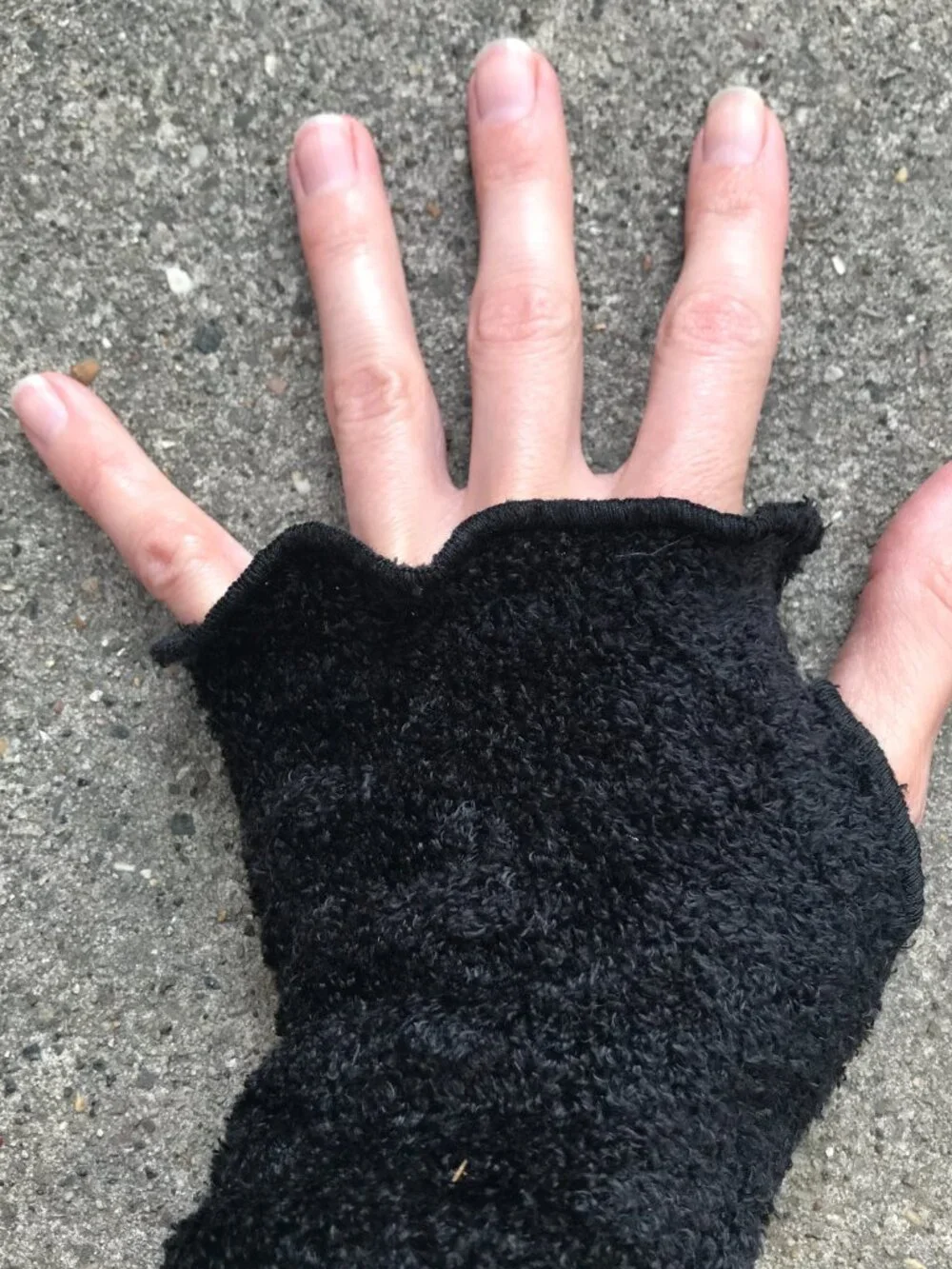 Fuzzy Hand Warmers Black Short Fingerless Gloves Sherpa Arm Warmers Cuffs Typing
